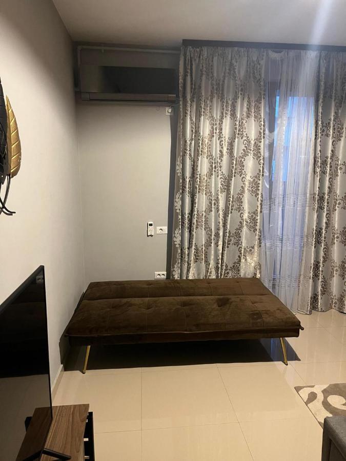 Beachside Studio Mamaia Nord Apartment Navodari Bagian luar foto